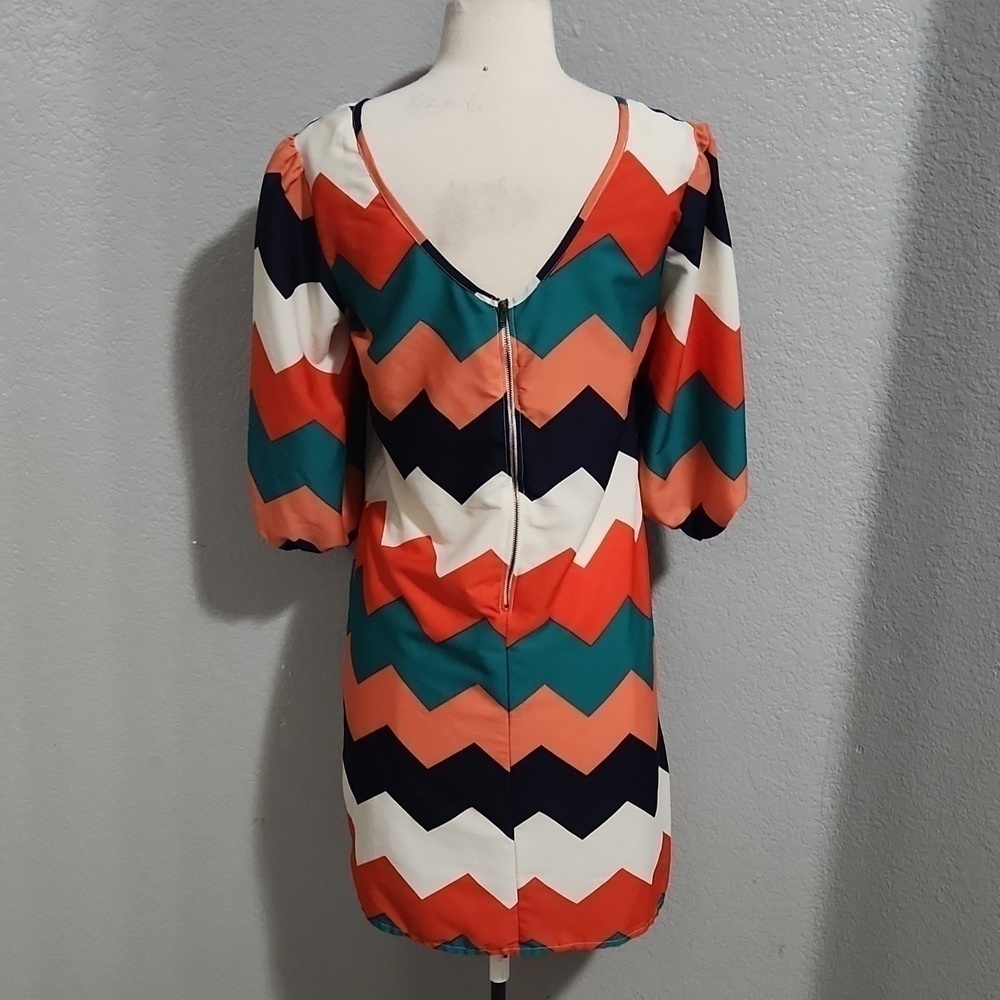 Truth Chevron Long Sleeve Dress size Small Perfect for Easter/ Spring - Picture 5 of 5